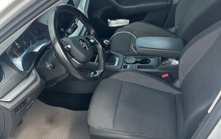 Skoda Octavia IV, 2021 год, 1 999 999 рублей, 9 фотография