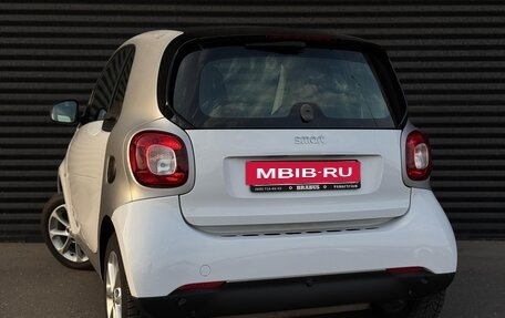 Smart Fortwo III, 2018 год, 1 400 000 рублей, 4 фотография