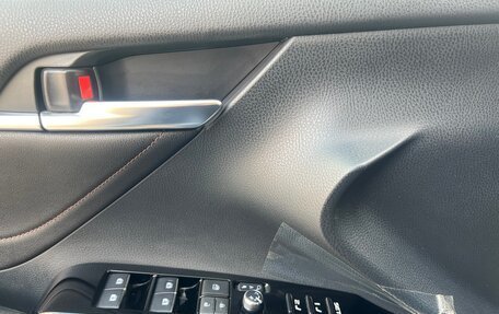 Toyota Camry, 2019 год, 3 230 000 рублей, 11 фотография