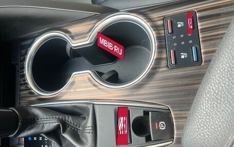Toyota Camry, 2019 год, 3 230 000 рублей, 10 фотография