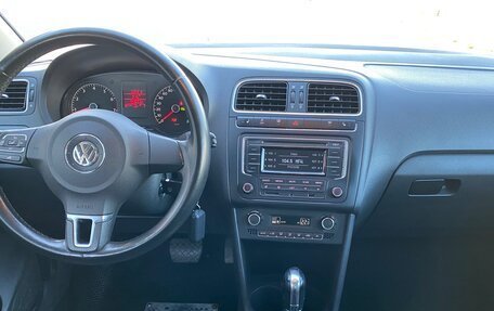 Volkswagen Polo VI (EU Market), 2013 год, 900 000 рублей, 6 фотография