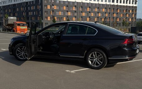 Volkswagen Passat B8 рестайлинг, 2017 год, 2 140 000 рублей, 6 фотография