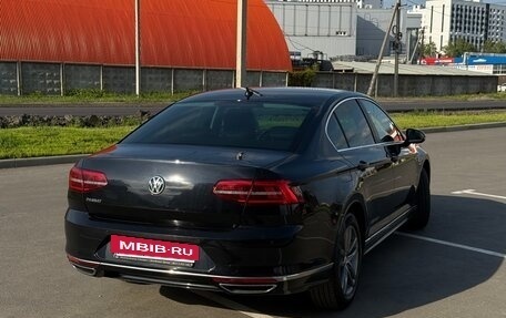 Volkswagen Passat B8 рестайлинг, 2017 год, 2 140 000 рублей, 10 фотография