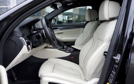 BMW 5 серия, 2021 год, 8 000 000 рублей, 3 фотография