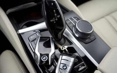 BMW 5 серия, 2021 год, 8 000 000 рублей, 6 фотография