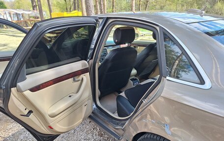 Audi A4, 2005 год, 650 000 рублей, 8 фотография