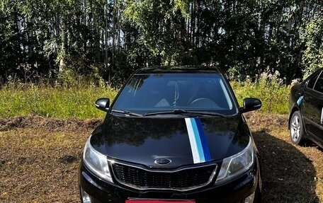 KIA Rio III рестайлинг, 2013 год, 735 000 рублей, 1 фотография