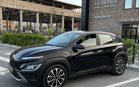 Hyundai Kona I, 2021 год, 2 100 000 рублей, 1 фотография