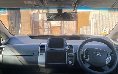 Toyota Prius, 2008 год, 790 000 рублей, 6 фотография