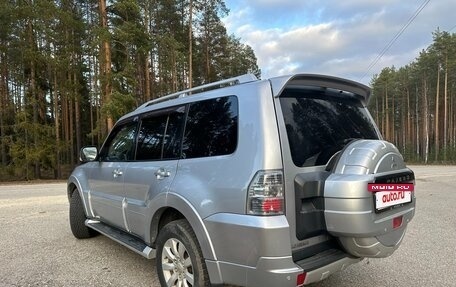 Mitsubishi Pajero IV, 2011 год, 2 200 000 рублей, 8 фотография