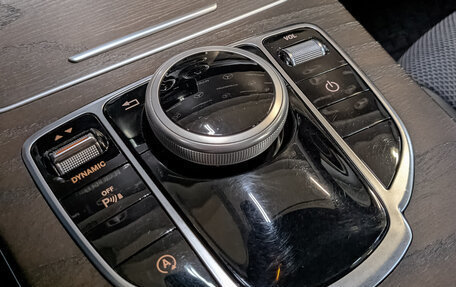 Mercedes-Benz C-Класс, 2015 год, 2 775 000 рублей, 21 фотография