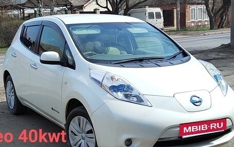 Nissan Leaf I, 2012 год, 895 000 рублей, 3 фотография