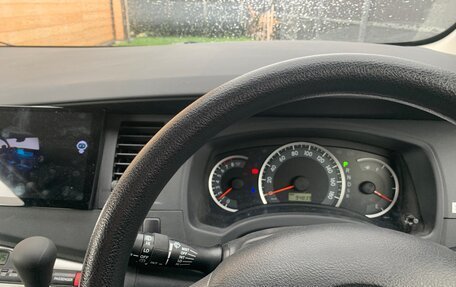 Toyota ISis I, 2011 год, 1 300 000 рублей, 6 фотография