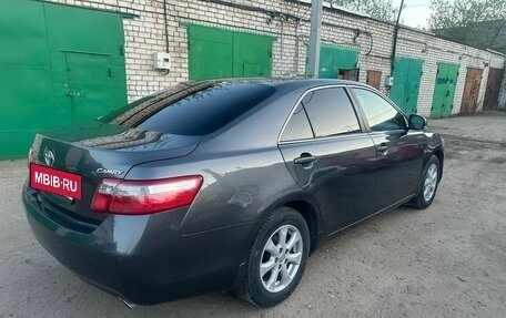 Toyota Camry, 2011 год, 1 050 000 рублей, 5 фотография