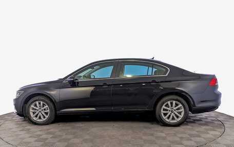 Volkswagen Passat B8 рестайлинг, 2021 год, 3 190 000 рублей, 8 фотография
