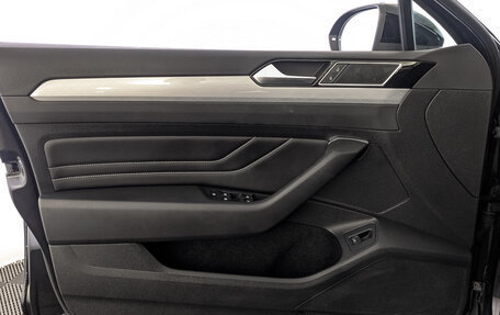 Volkswagen Passat B8 рестайлинг, 2021 год, 3 190 000 рублей, 19 фотография