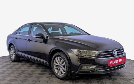 Volkswagen Passat B8 рестайлинг, 2021 год, 3 190 000 рублей, 3 фотография