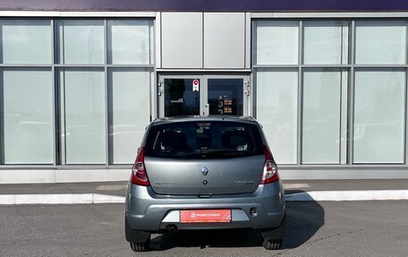 Renault Sandero I, 2011 год, 650 000 рублей, 6 фотография
