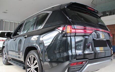 Lexus LX, 2024 год, 18 656 000 рублей, 3 фотография