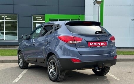 Hyundai ix35 I рестайлинг, 2012 год, 1 050 000 рублей, 4 фотография
