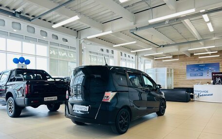 Honda Freed I, 2011 год, 1 279 000 рублей, 6 фотография