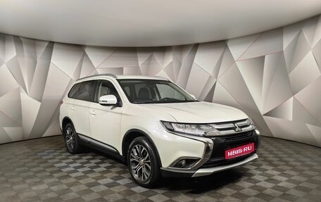 Mitsubishi Outlander III рестайлинг 3, 2015 год, 1 647 000 рублей, 3 фотография