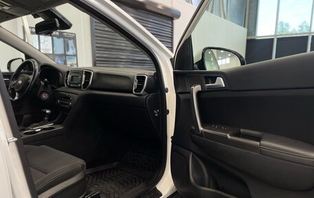 KIA Sportage IV рестайлинг, 2018 год, 1 700 000 рублей, 16 фотография