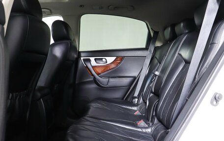 Infiniti QX70, 2014 год, 2 650 000 рублей, 12 фотография