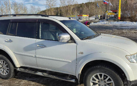Mitsubishi Pajero Sport II рестайлинг, 2013 год, 1 400 000 рублей, 3 фотография
