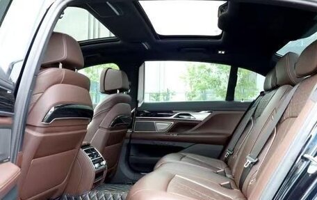 BMW 7 серия, 2021 год, 4 100 200 рублей, 7 фотография