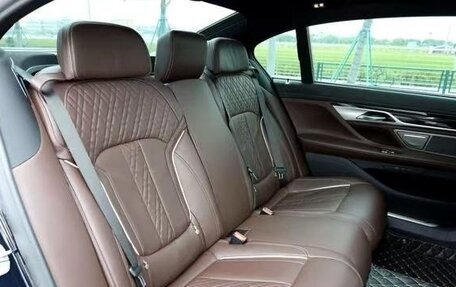 BMW 7 серия, 2021 год, 4 100 200 рублей, 9 фотография