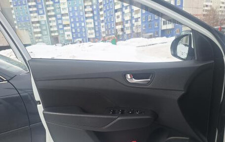 Hyundai Solaris II рестайлинг, 2022 год, 1 250 000 рублей, 6 фотография