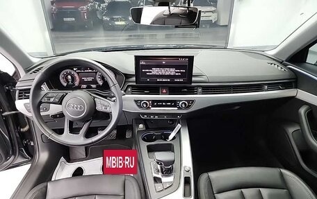 Audi A4, 2021 год, 2 630 000 рублей, 6 фотография