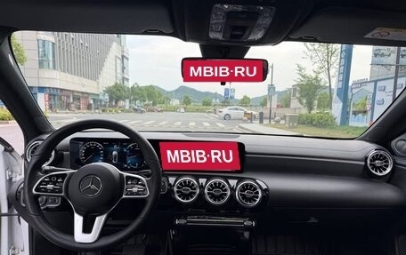 Mercedes-Benz A-Класс, 2021 год, 1 610 000 рублей, 7 фотография
