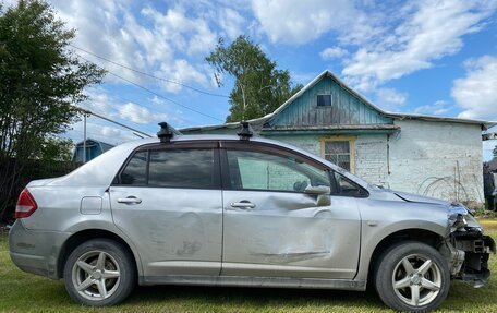 Nissan Tiida, 2005 год, 350 000 рублей, 4 фотография
