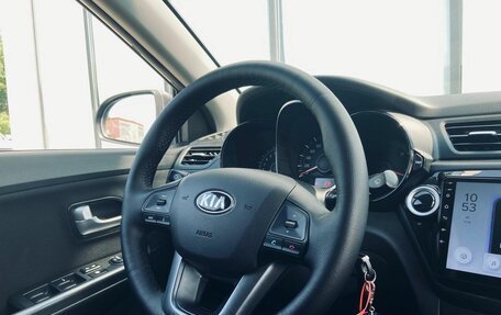 KIA Rio III рестайлинг, 2013 год, 955 000 рублей, 10 фотография