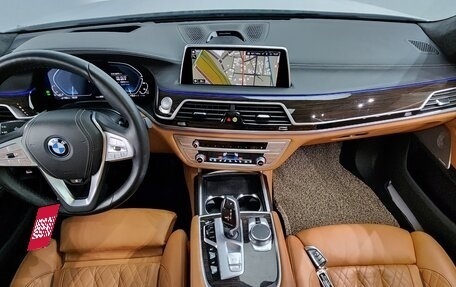 BMW 7 серия, 2022 год, 7 500 000 рублей, 4 фотография