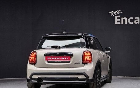 MINI Hatch, 2021 год, 1 800 000 рублей, 4 фотография