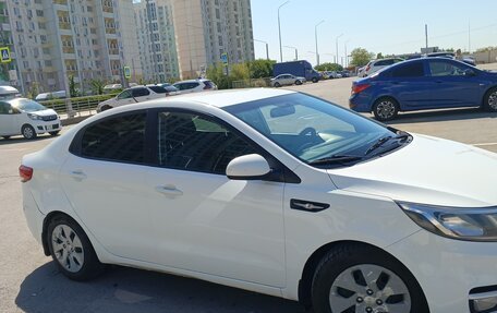 KIA Rio III рестайлинг, 2015 год, 840 000 рублей, 2 фотография