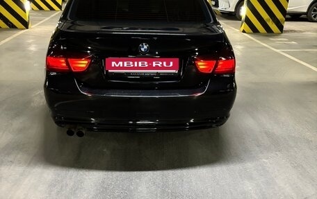 BMW 3 серия, 2011 год, 1 400 000 рублей, 2 фотография