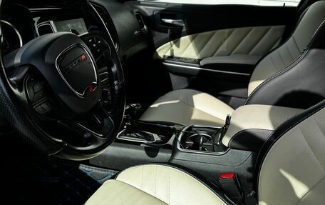 Dodge Charger, 2019 год, 4 250 000 рублей, 10 фотография