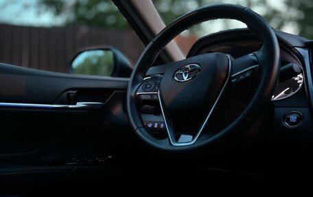 Toyota Camry, 2022 год, 3 300 000 рублей, 11 фотография