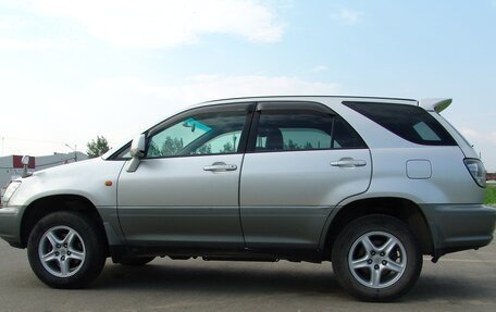 Toyota Harrier, 1999 год, 890 000 рублей, 2 фотография