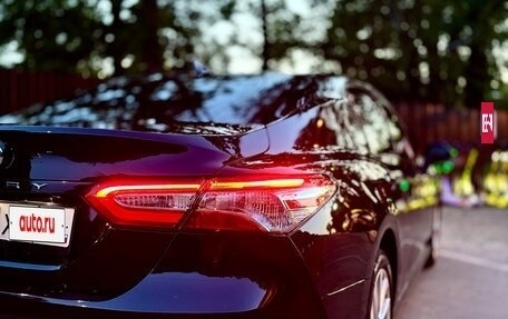 Toyota Camry, 2022 год, 3 300 000 рублей, 9 фотография