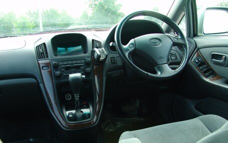 Toyota Harrier, 1999 год, 890 000 рублей, 10 фотография