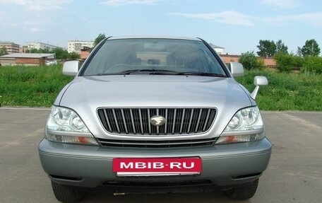 Toyota Harrier, 1999 год, 890 000 рублей, 5 фотография