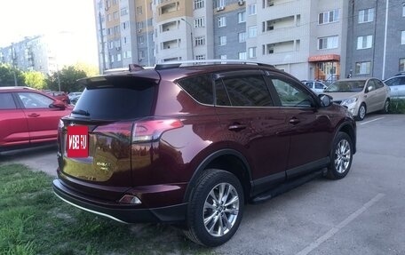 Toyota RAV4, 2017 год, 2 720 000 рублей, 4 фотография