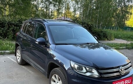 Volkswagen Tiguan I, 2012 год, 900 000 рублей, 2 фотография