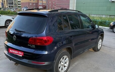 Volkswagen Tiguan I, 2012 год, 900 000 рублей, 4 фотография