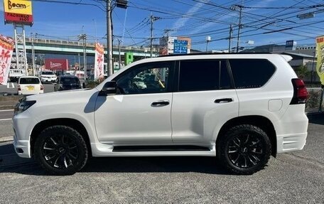 Toyota Land Cruiser Prado 150 рестайлинг 2, 2021 год, 3 764 027 рублей, 4 фотография